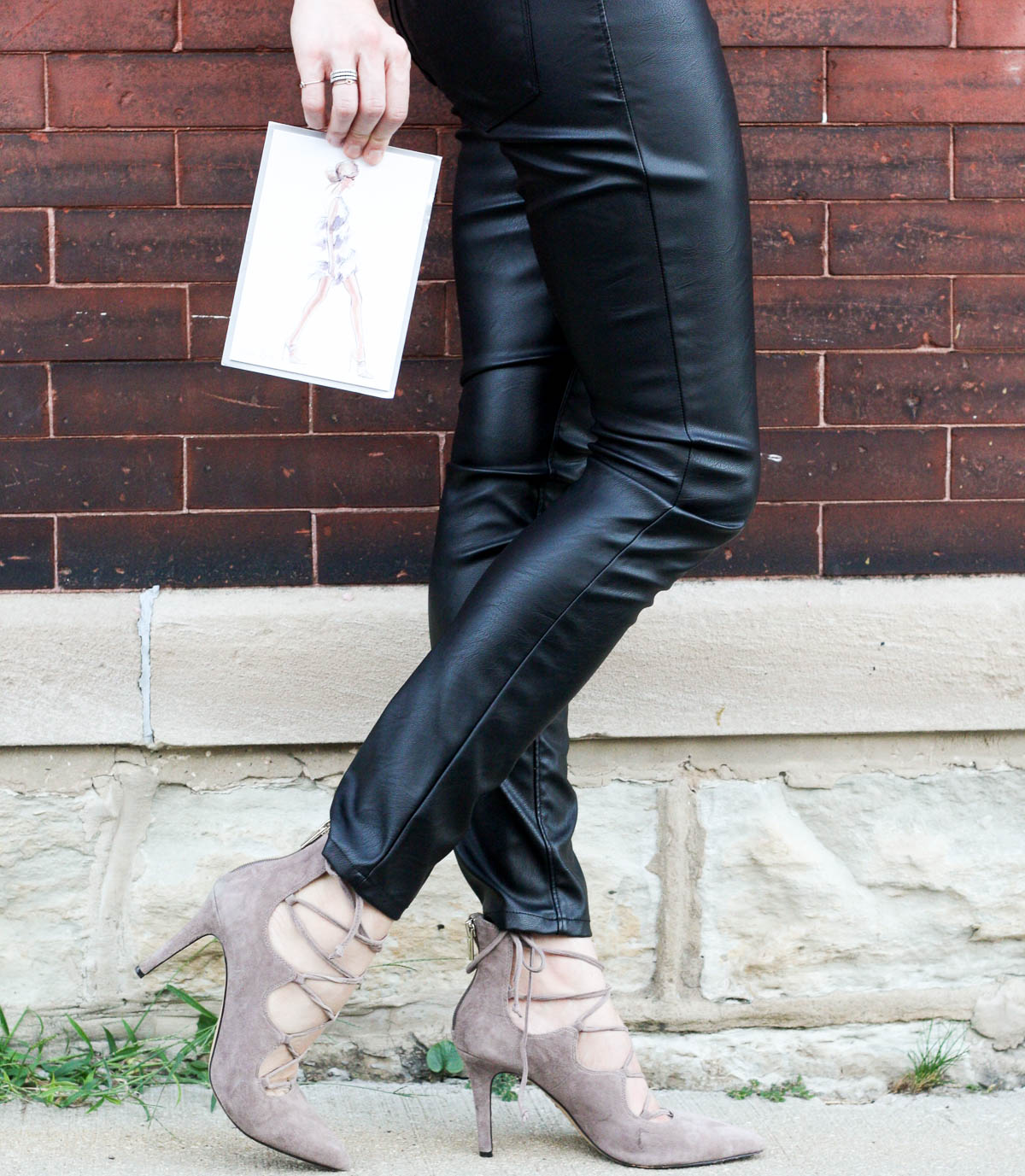 Lela Rose_Papyrus_Art of Handwritten Letter