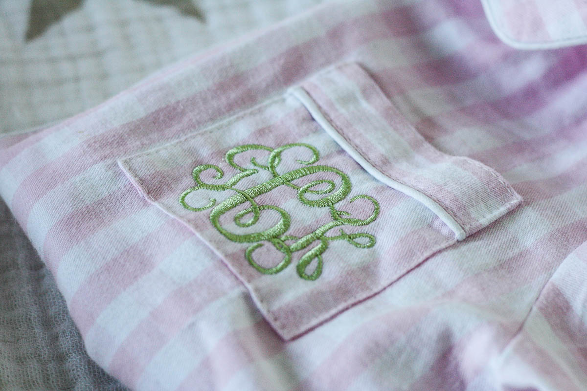 peekawhoo_pink-plaid-pajamas_gift-ideas-for-toddlers-9