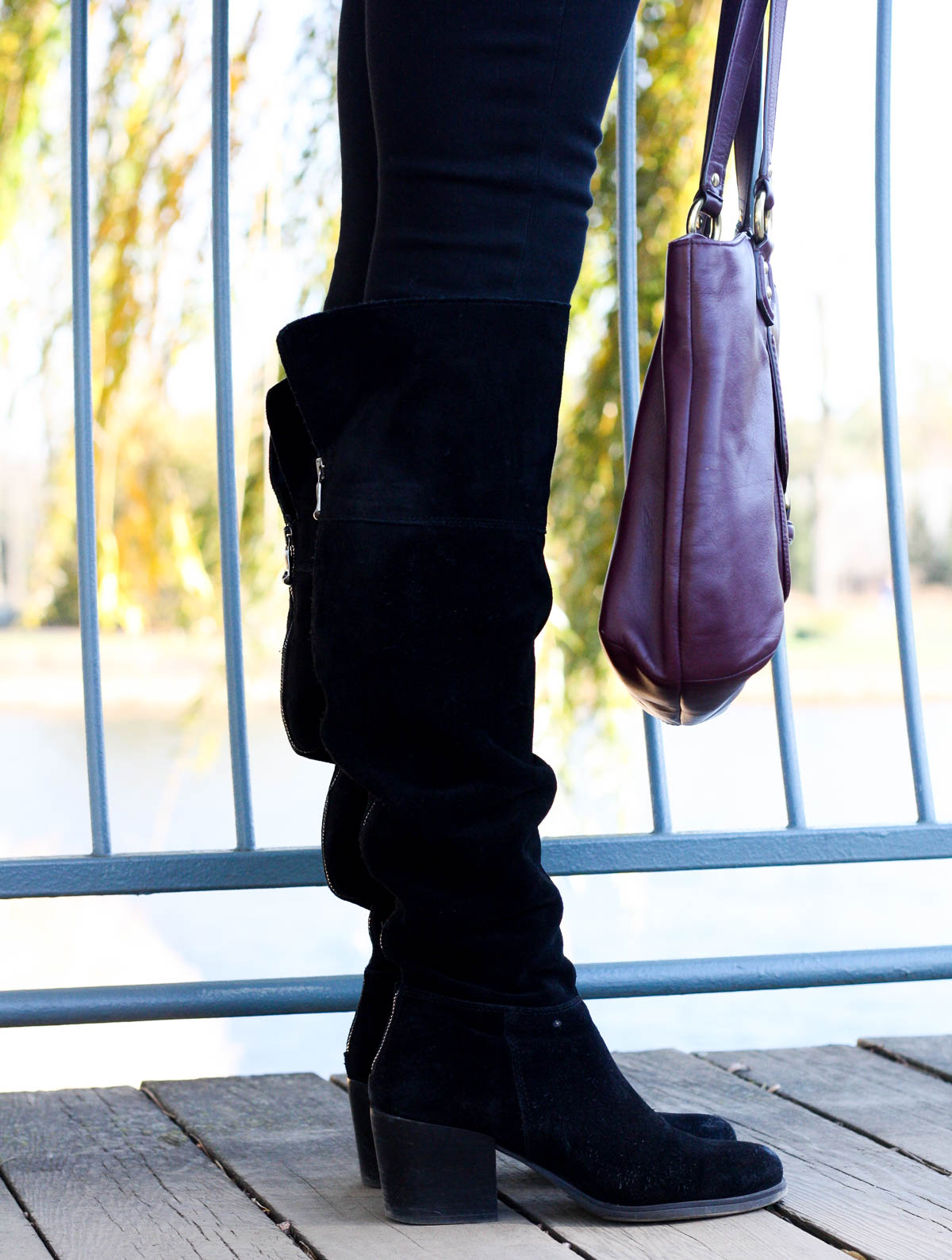 family-fall-traditions_chicago-botanic-gardens_plaid-cape_winter-style_isnt-that-charming-10