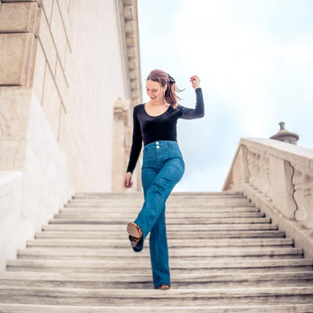 Outfit details: 2019 is the year for buttoned up denim!