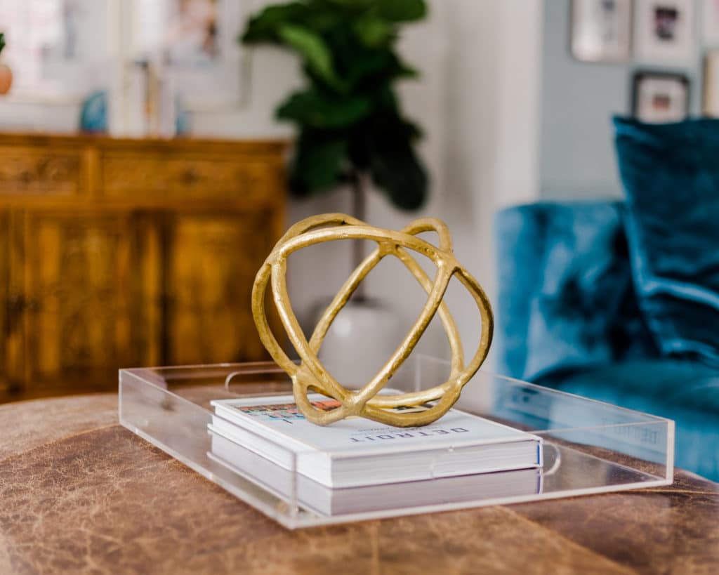 Gold sphere, decorating with accents, gold accents, acrylic tray