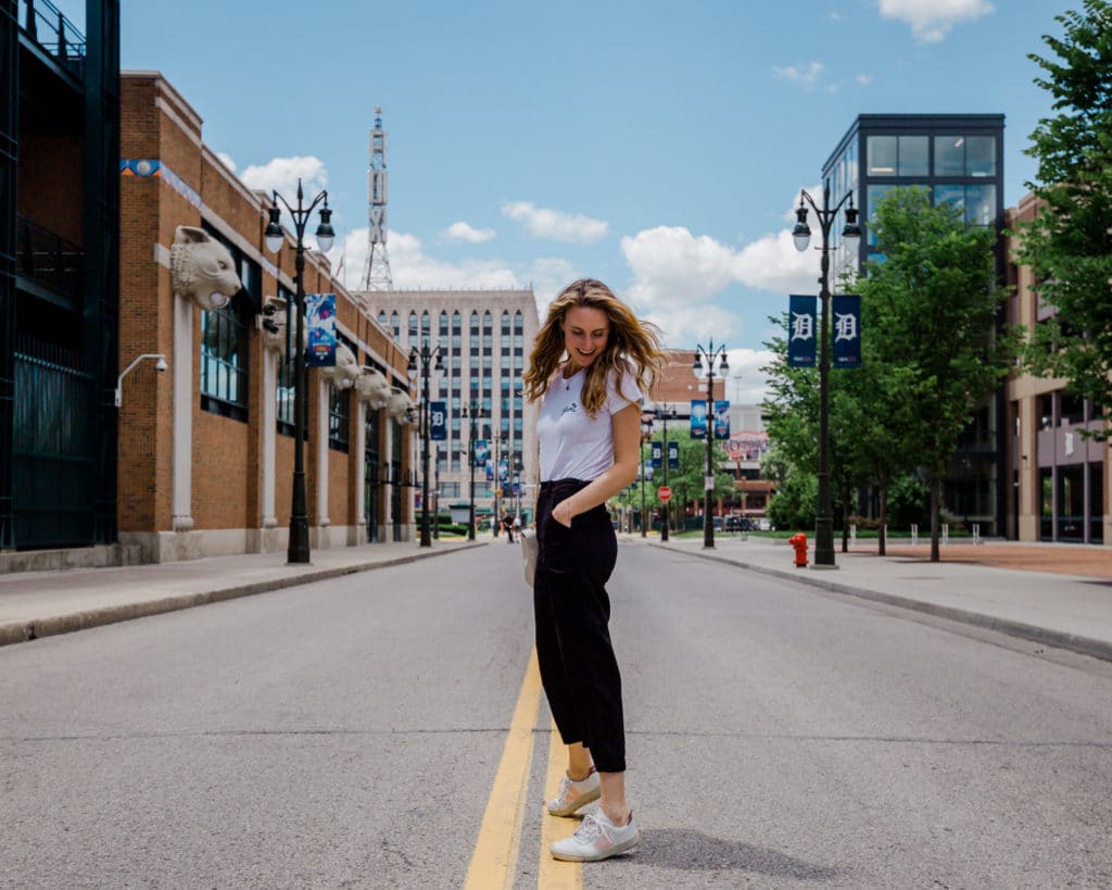 Black crop pants, how to style crop pants