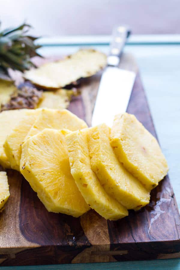 Aloha-Burger-PIneapple-Family-Friendly-Meals