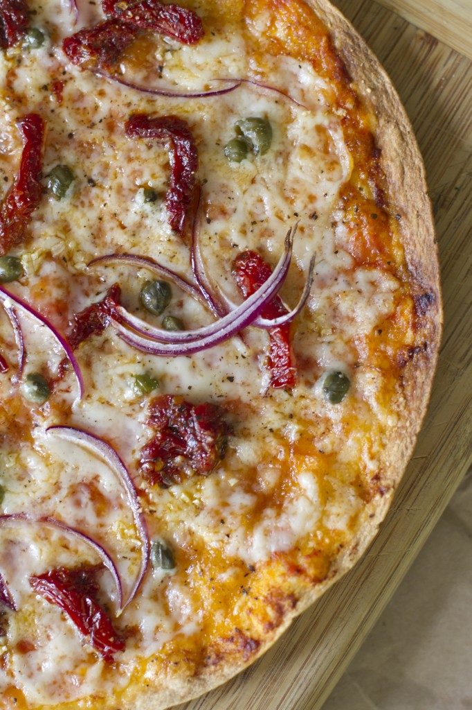 Tortilla-Crust-Pizza-family-friendly-meals