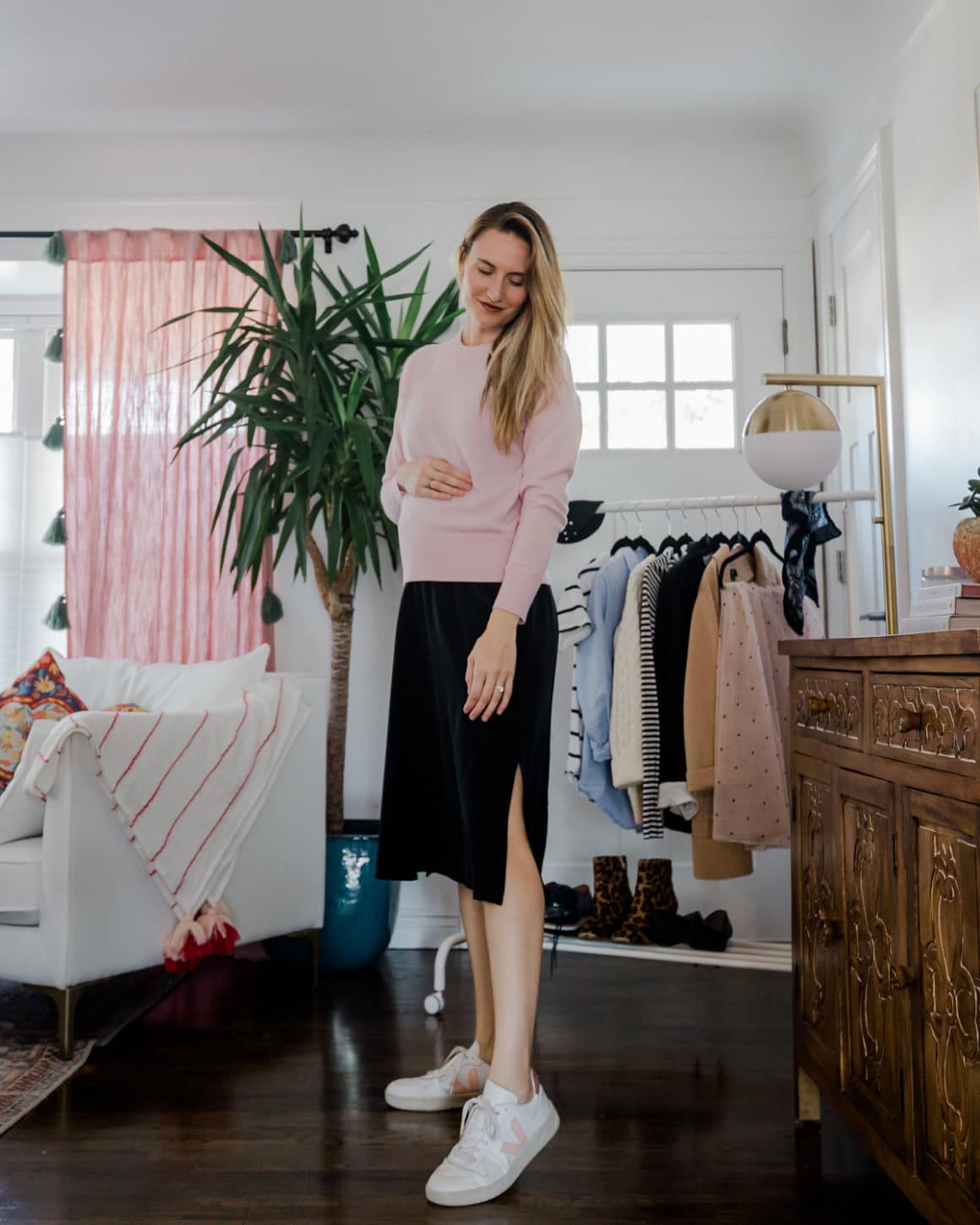 Everlane cashmere sweater, VEJA sneakers