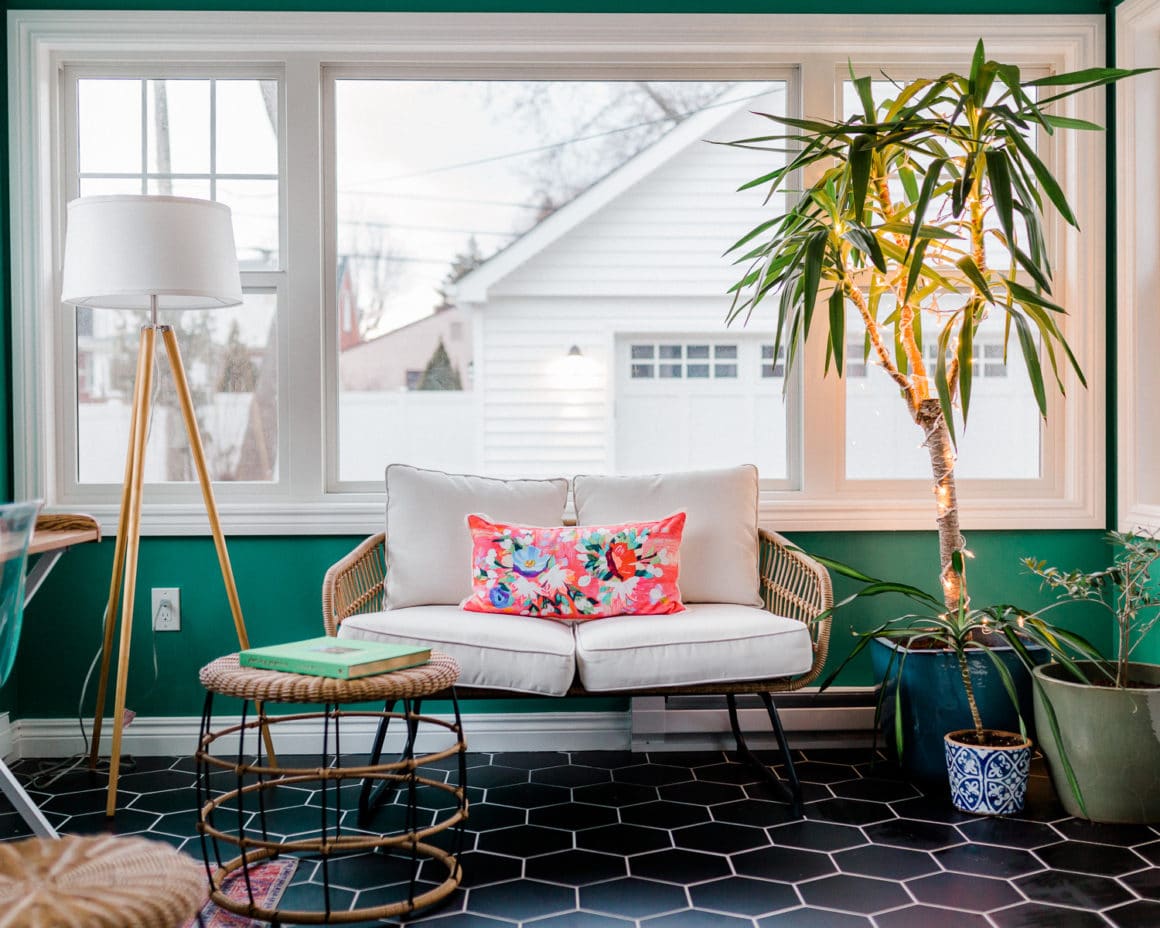 sunroom holiday decor Lights in tree, sunroom, holiday decor home tour